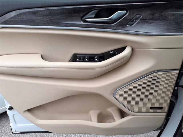 used 2021 Jeep Grand Cherokee L car, priced at $22,000