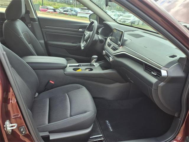 used 2025 Nissan Altima car, priced at $24,092