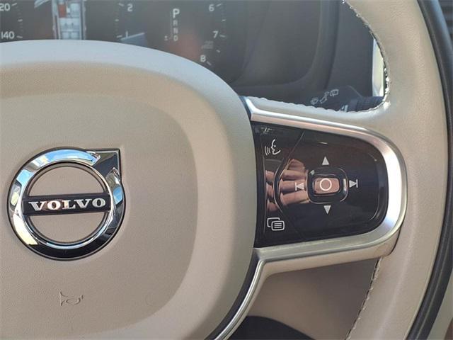 used 2020 Volvo XC90 car, priced at $29,981