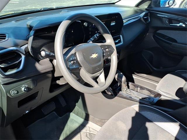 used 2024 Chevrolet TrailBlazer car, priced at $23,411
