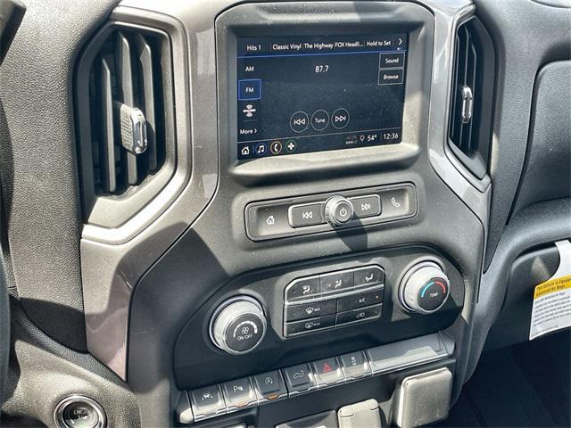 new 2025 Chevrolet Silverado 1500 car, priced at $38,696