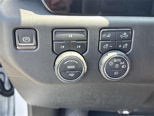 new 2025 Chevrolet Silverado 2500 car, priced at $63,110