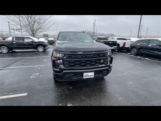 new 2025 Chevrolet Silverado 1500 car, priced at $42,806