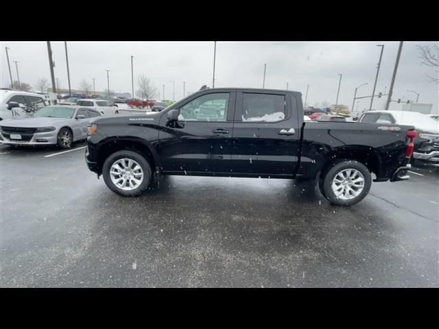 new 2025 Chevrolet Silverado 1500 car, priced at $42,806