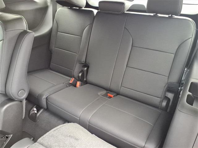 new 2026 Chevrolet Traverse car, priced at $46,381