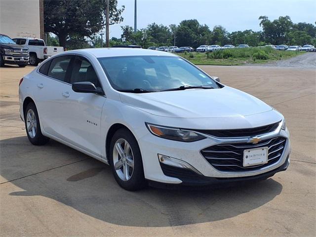 used 2020 Chevrolet Malibu car, priced at $16,419