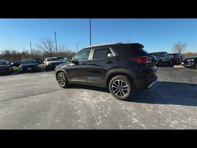 new 2025 Chevrolet TrailBlazer car, priced at $27,316