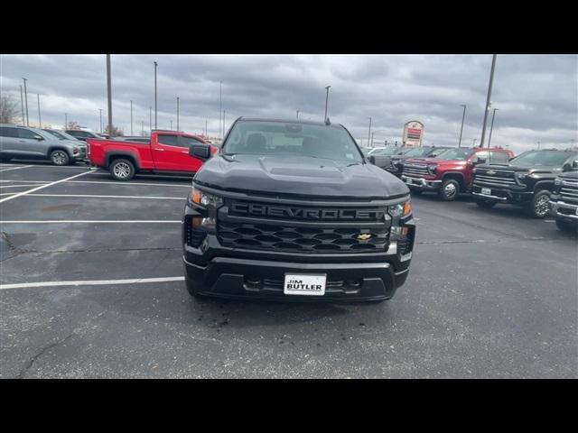 new 2025 Chevrolet Silverado 1500 car, priced at $43,213