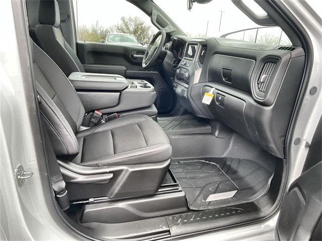new 2025 Chevrolet Silverado 1500 car, priced at $38,696