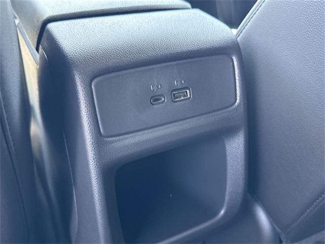 new 2025 Chevrolet Trax car, priced at $25,070