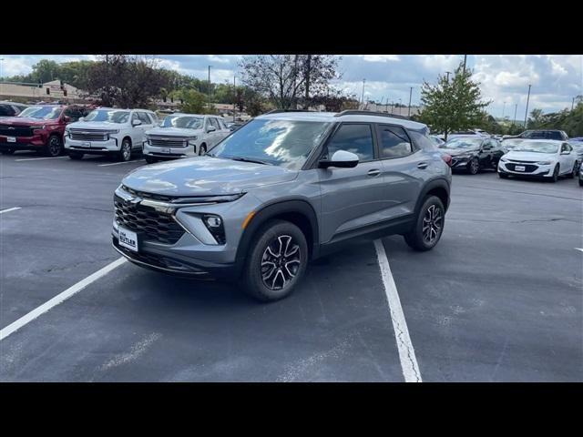 new 2025 Chevrolet TrailBlazer car, priced at $32,650