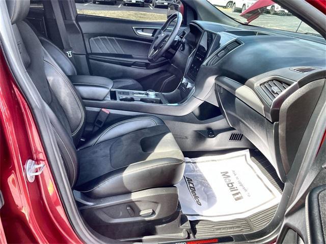 used 2022 Ford Edge car, priced at $32,500
