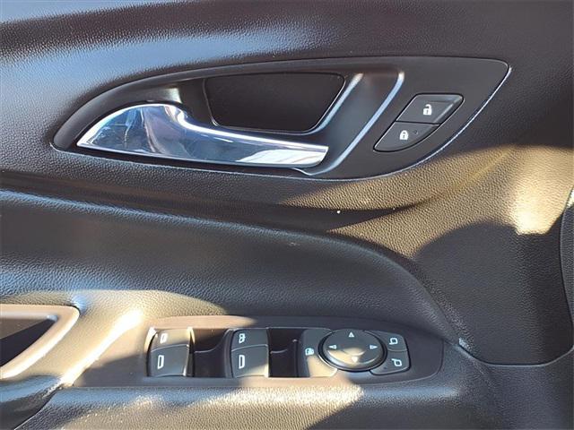 used 2018 Chevrolet Equinox car, priced at $9,500