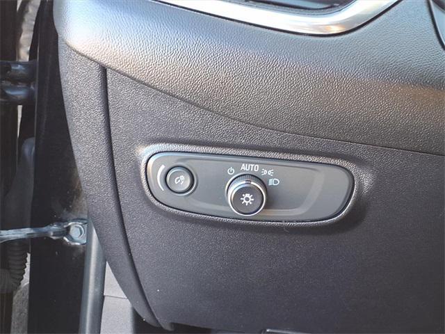 used 2018 Chevrolet Equinox car, priced at $10,000