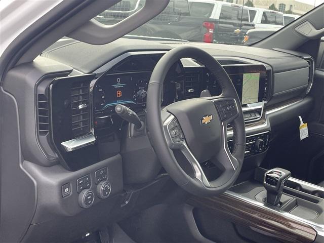 new 2025 Chevrolet Silverado 1500 car, priced at $53,030