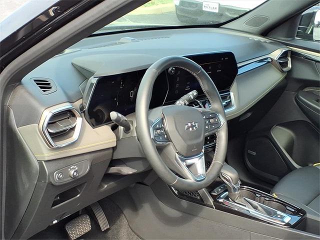 used 2025 Chevrolet TrailBlazer car, priced at $28,993