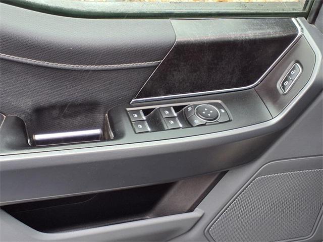 used 2021 Ford F-150 car, priced at $25,000