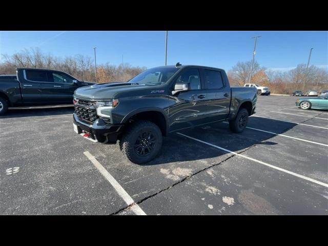 new 2025 Chevrolet Silverado 1500 car, priced at $67,613