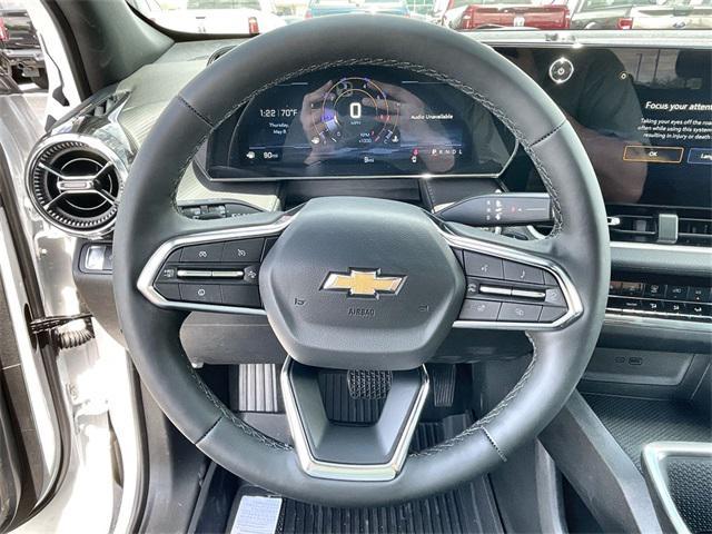 new 2026 Chevrolet Equinox car, priced at $30,290