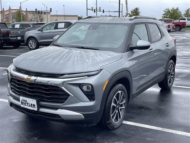 new 2025 Chevrolet TrailBlazer car, priced at $27,225