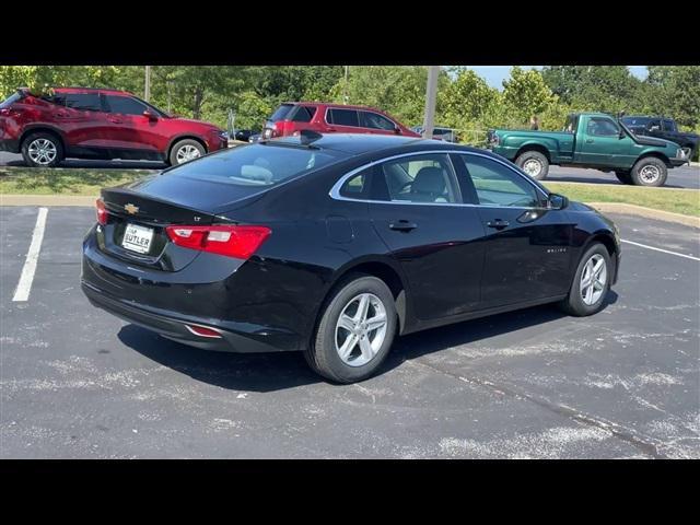 new 2025 Chevrolet Malibu car, priced at $27,101