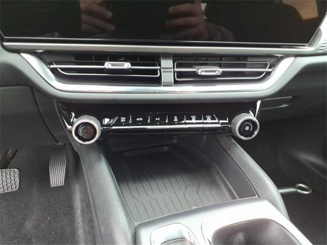 new 2026 Chevrolet Equinox EV car, priced at $31,144