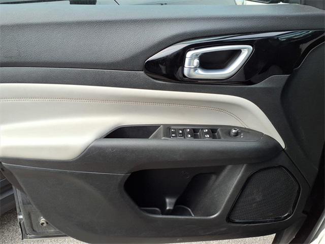 used 2022 Jeep Compass car, priced at $21,500