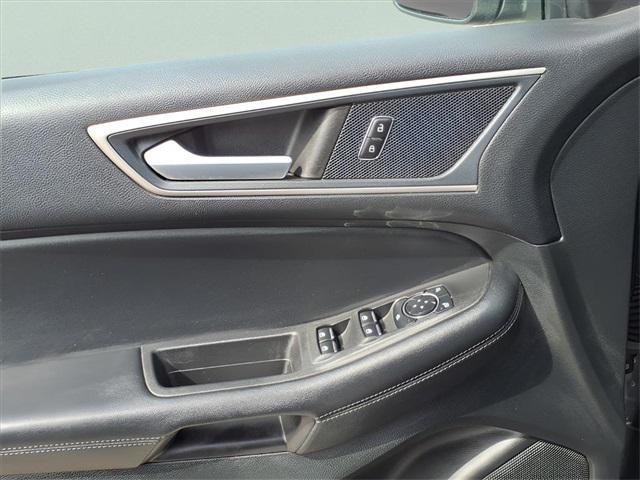 used 2023 Ford Edge car, priced at $21,000