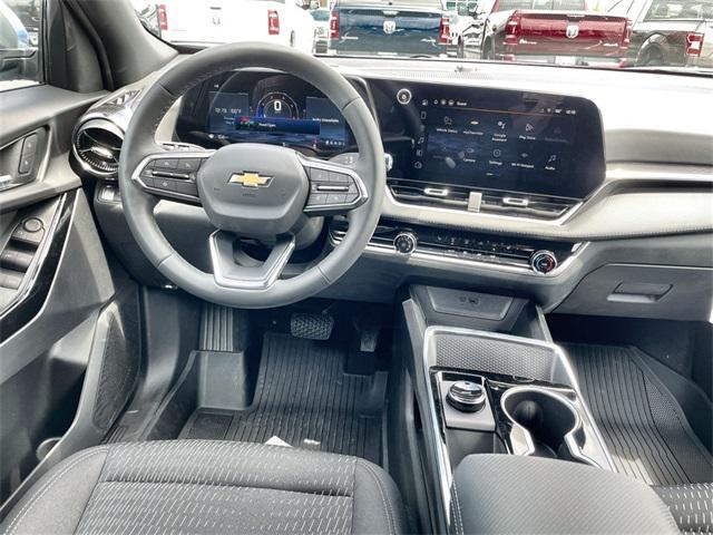 new 2026 Chevrolet Equinox car, priced at $30,290