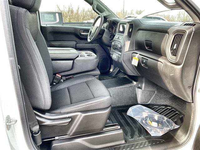 new 2025 Chevrolet Silverado 1500 car, priced at $37,018
