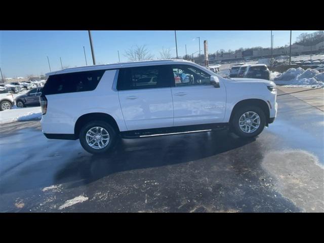 new 2025 Chevrolet Suburban car, priced at $70,517