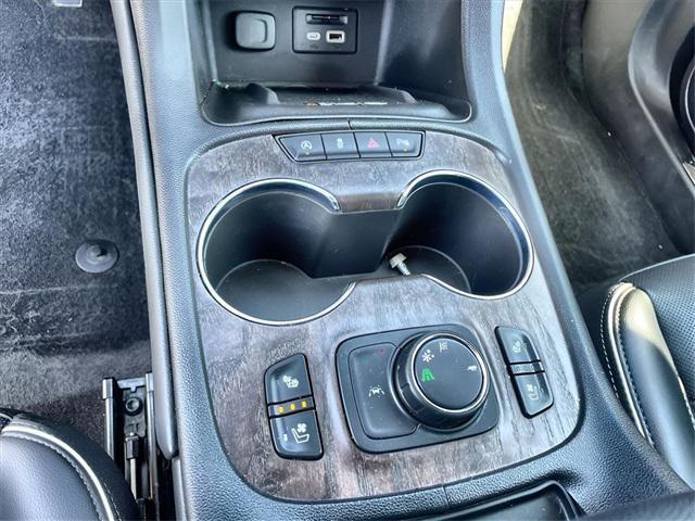 used 2022 GMC Acadia car, priced at $26,393