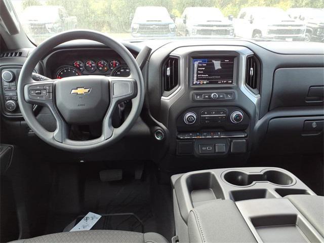 new 2026 Chevrolet Silverado 1500 car, priced at $40,621