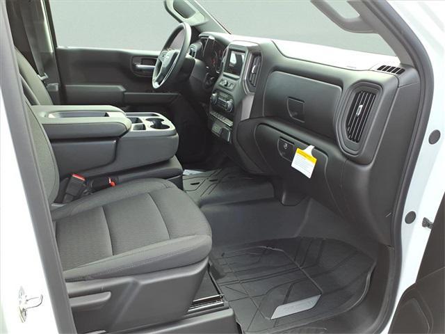 new 2026 Chevrolet Silverado 1500 car, priced at $39,990