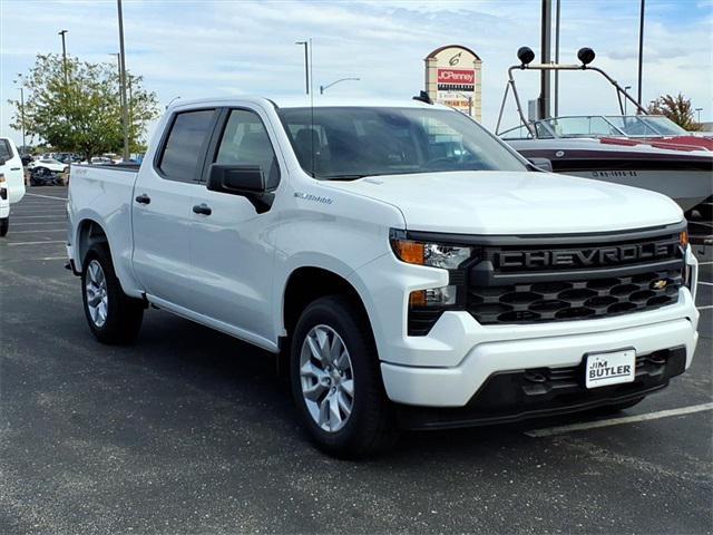 new 2026 Chevrolet Silverado 1500 car, priced at $40,621
