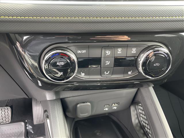 new 2025 Chevrolet TrailBlazer car, priced at $27,914