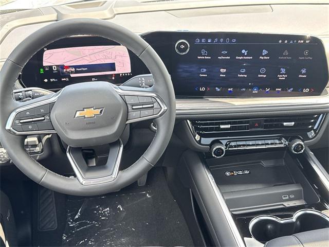 new 2025 Chevrolet Suburban car, priced at $75,952