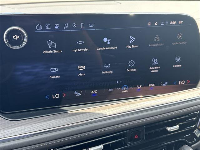 new 2025 Chevrolet Suburban car, priced at $75,952