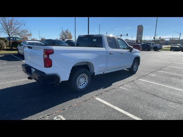 new 2025 Chevrolet Silverado 1500 car, priced at $35,629