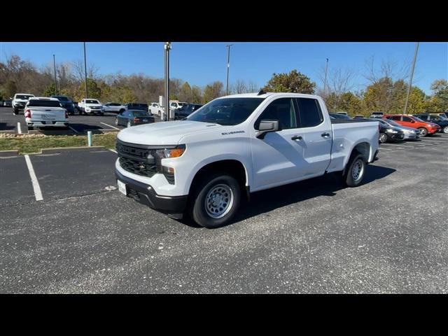 new 2025 Chevrolet Silverado 1500 car, priced at $35,629