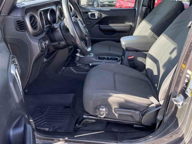 used 2020 Jeep Wrangler Unlimited car, priced at $28,303