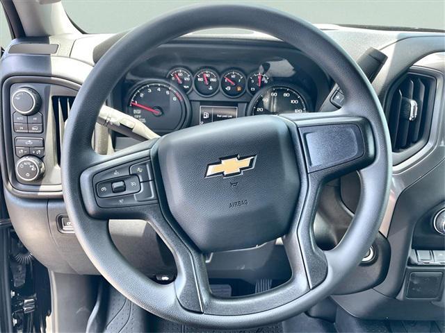 new 2025 Chevrolet Silverado 1500 car, priced at $38,944