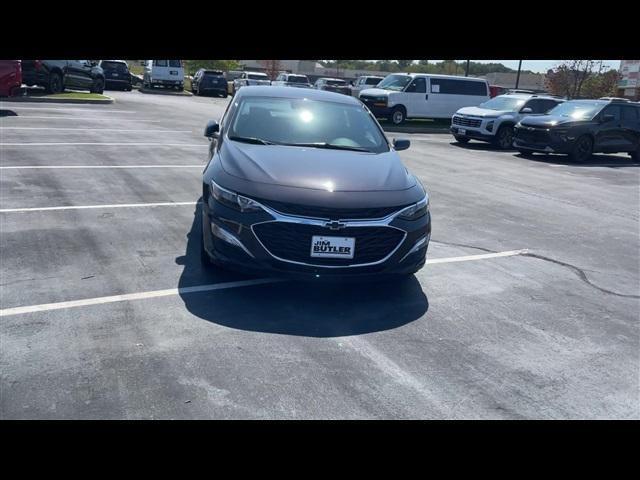 new 2025 Chevrolet Malibu car, priced at $25,938