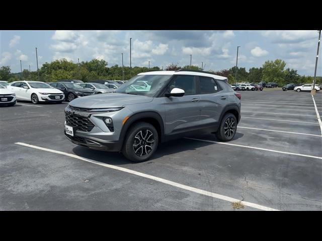 new 2025 Chevrolet TrailBlazer car, priced at $33,952