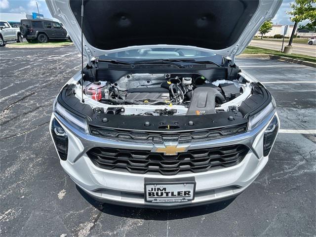 new 2025 Chevrolet Trax car, priced at $25,070