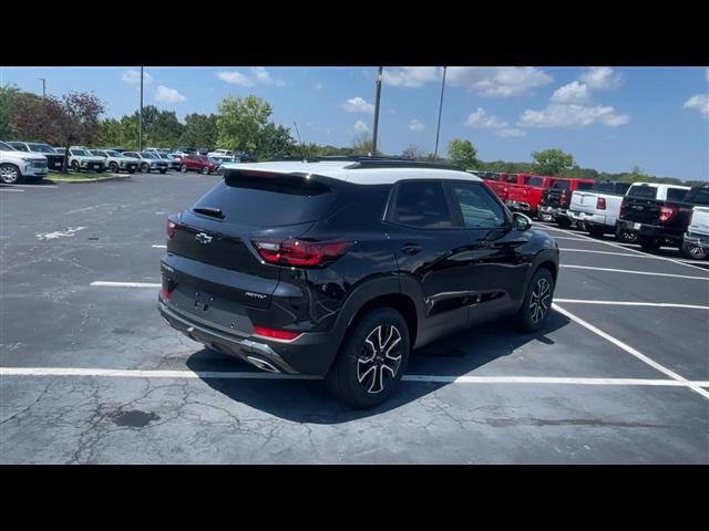 new 2025 Chevrolet TrailBlazer car, priced at $28,683