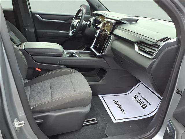 used 2025 GMC Acadia car, priced at $38,495