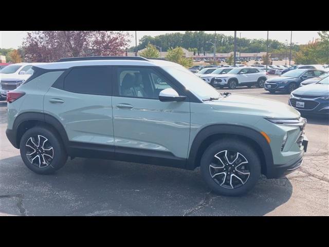 new 2025 Chevrolet TrailBlazer car, priced at $33,952