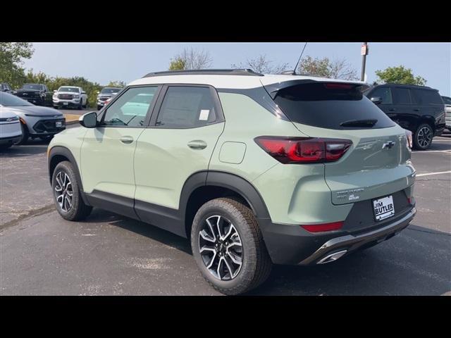 new 2025 Chevrolet TrailBlazer car, priced at $33,952