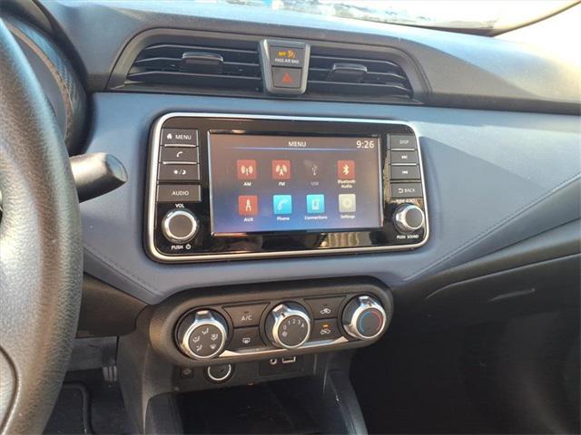 used 2023 Nissan Versa car